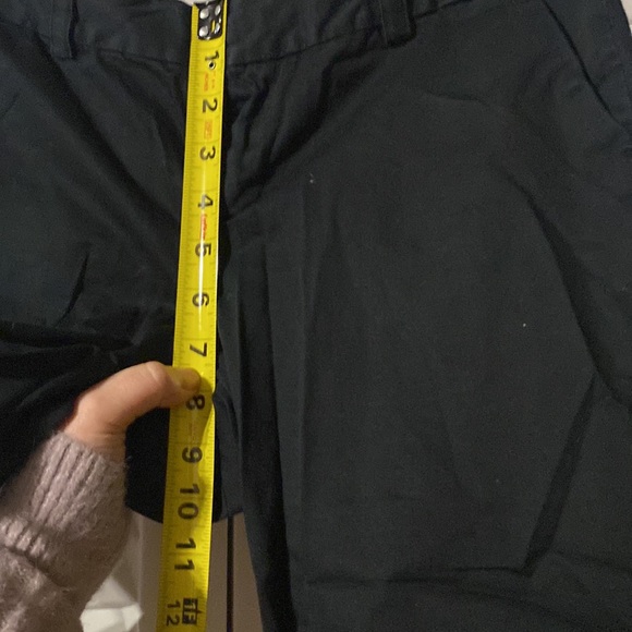 UC Banana Republic black cuffed burmuda shorts - Picture 10 of 11